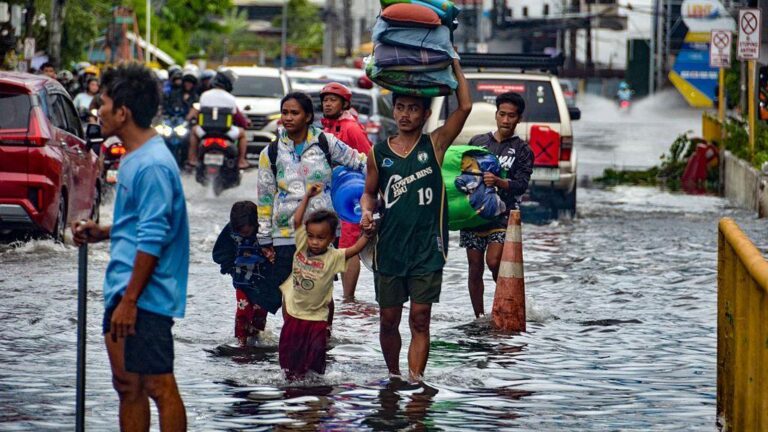 Typhoon heads for Vietnam after 241 killed in the Philippines